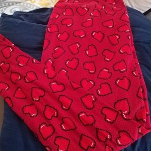 Lularoe leggings size tc pixel hearts